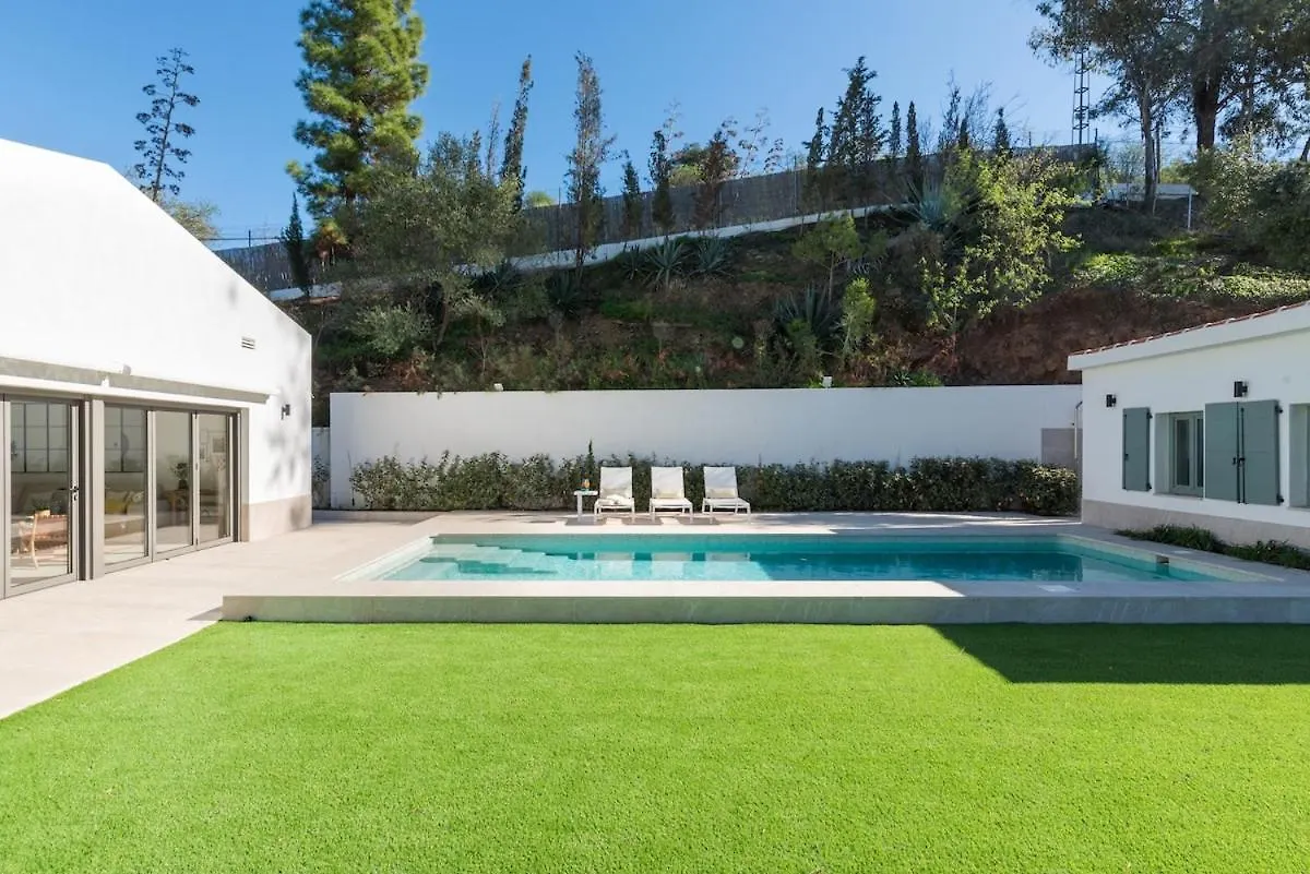 Casa Rural Acogedora Y Con Estilo Malaga Spain