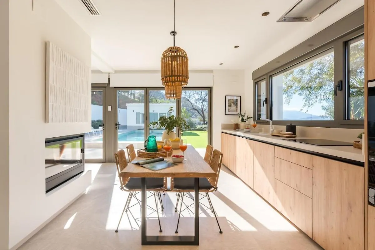 Casa Rural Acogedora Y Con Estilo Malaga